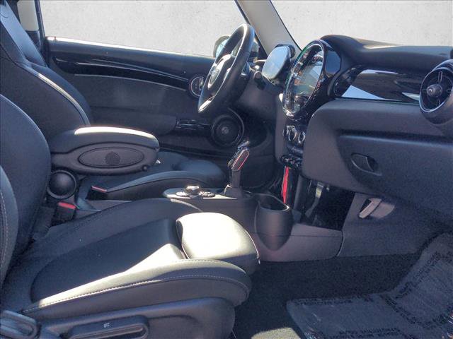 Used 2024 MINI Cooper SE image 23