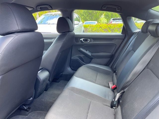 Used 2024 Honda Civic Sport image 9