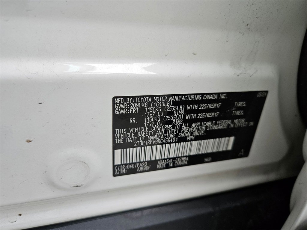 Used 2024 Toyota RAV4 XLE image 10