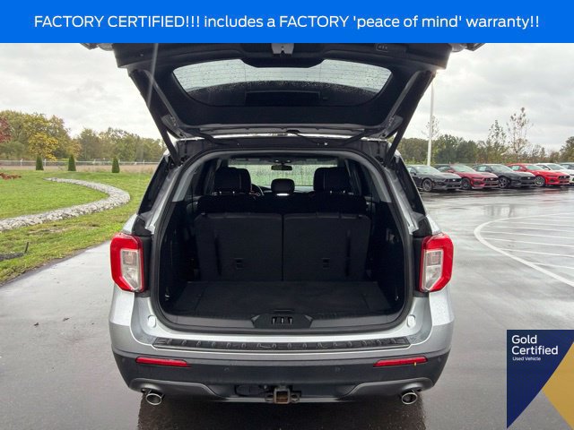 Used 2023 Ford Explorer XLT w/ Equipment Group 202A AWD/4WD image 13