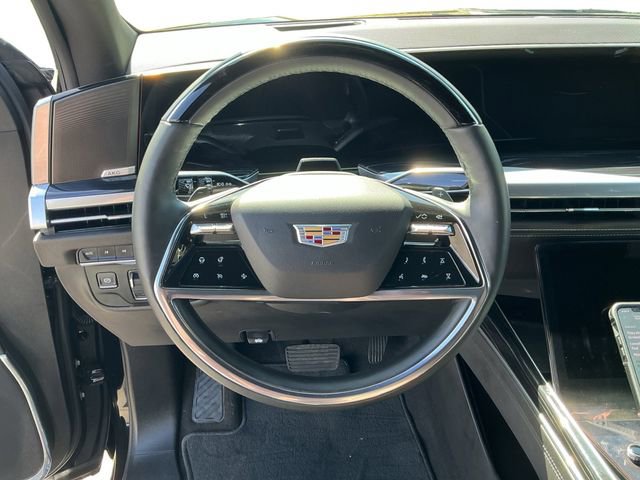 Used 2025 Cadillac Escalade Sport w/ LPO, ONYX Package AWD/4WD image 2