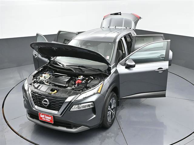 Used 2023 Nissan Rogue SV image 46