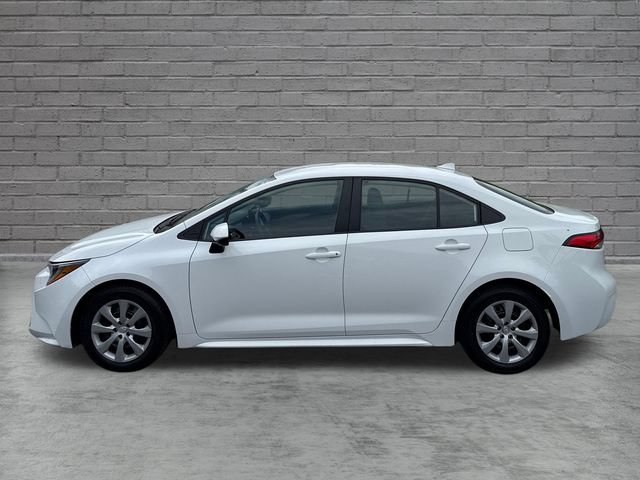 Used 2024 Toyota Corolla LE FWD image 4
