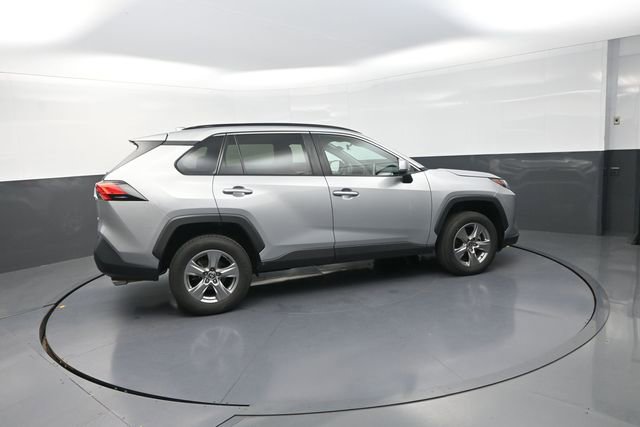 Used 2024 Toyota RAV4 XLE FWD image 12