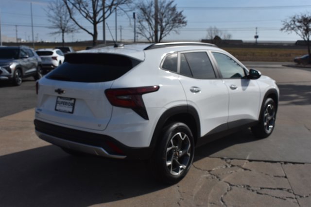 New 2026 Chevrolet Trax LT image 5