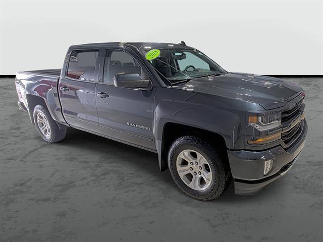 Used 2018 Chevrolet Silverado 1500 LT w/ All Star Edition AWD/4WD image 5