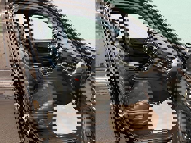 Used 2023 Jeep Grand Cherokee L Laredo image 15