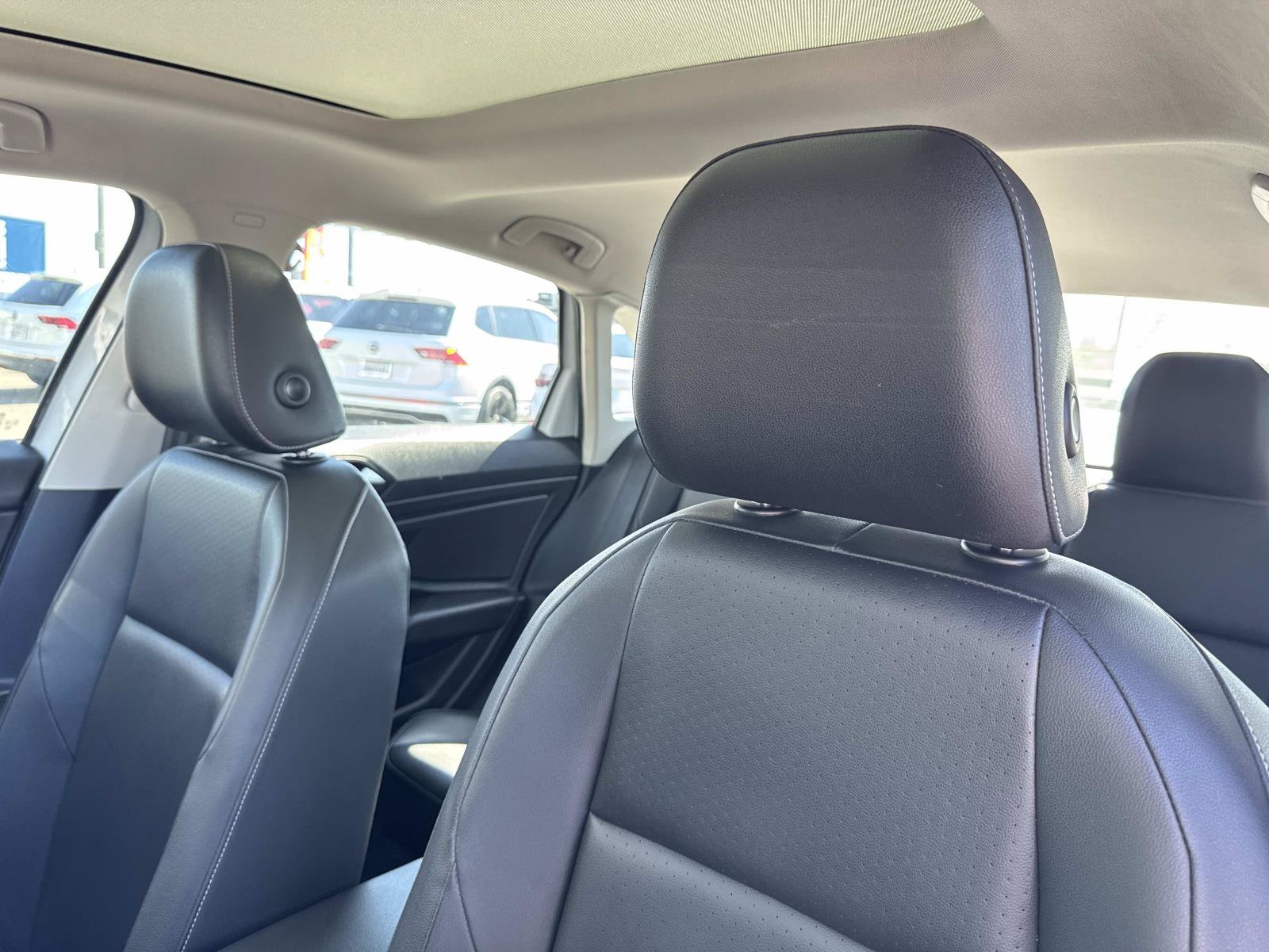 Used 2019 Volkswagen Jetta SE FWD image 24