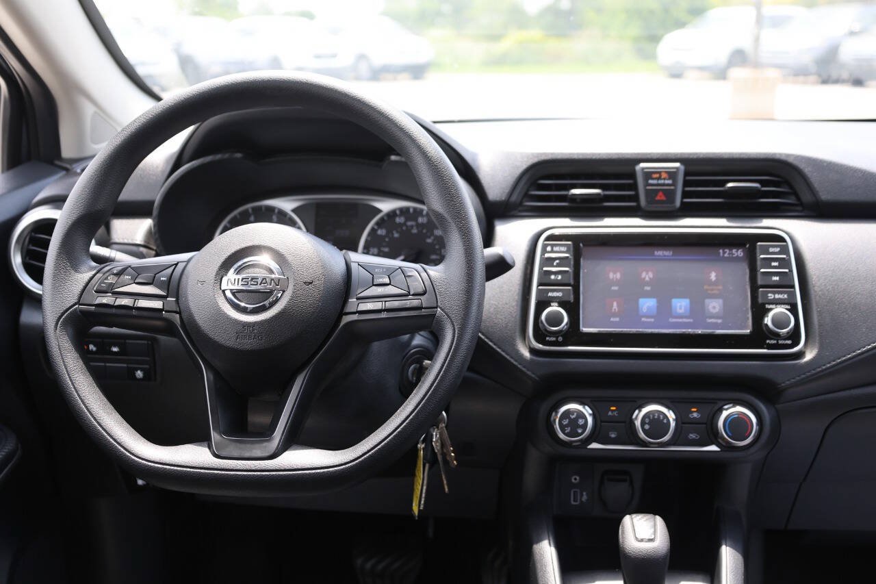 Used 2025 Nissan Versa S w/ Trunk Package FWD image 23