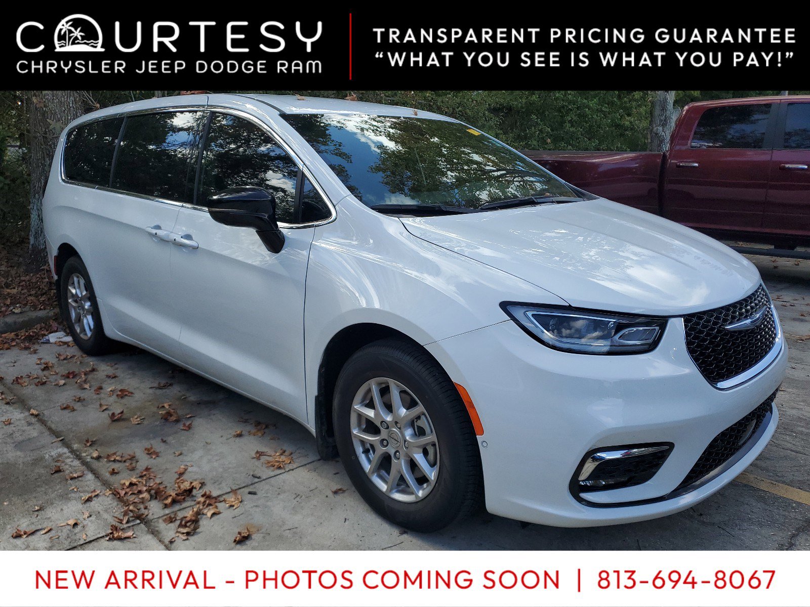 Certified 2025 Chrysler Pacifica Select