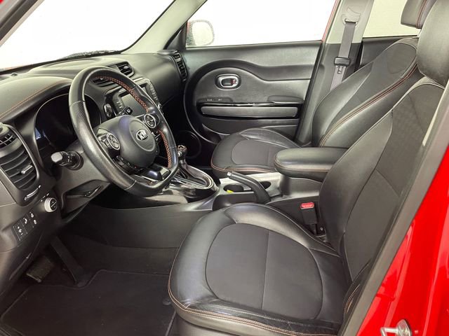 Certified 2019 Kia Soul ! w/ Technology Package image 2