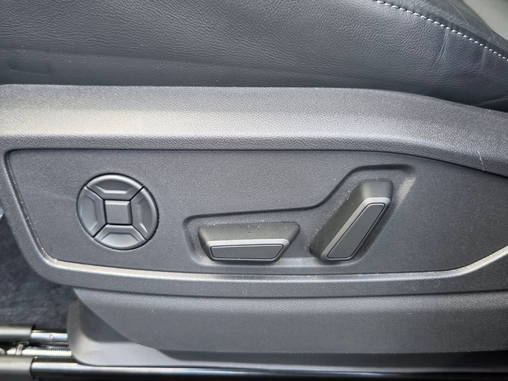 Certified 2025 Audi Q5 Premium Plus AWD/4WD image 12