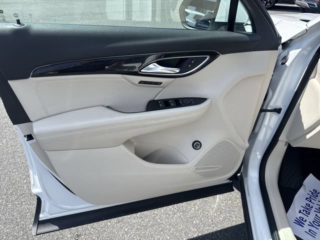 Used 2023 Buick Envision Essence FWD image 21