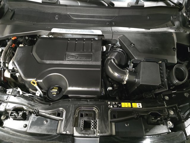 Used 2024 Land Rover Discovery Sport Dynamic SE AWD/4WD image 30