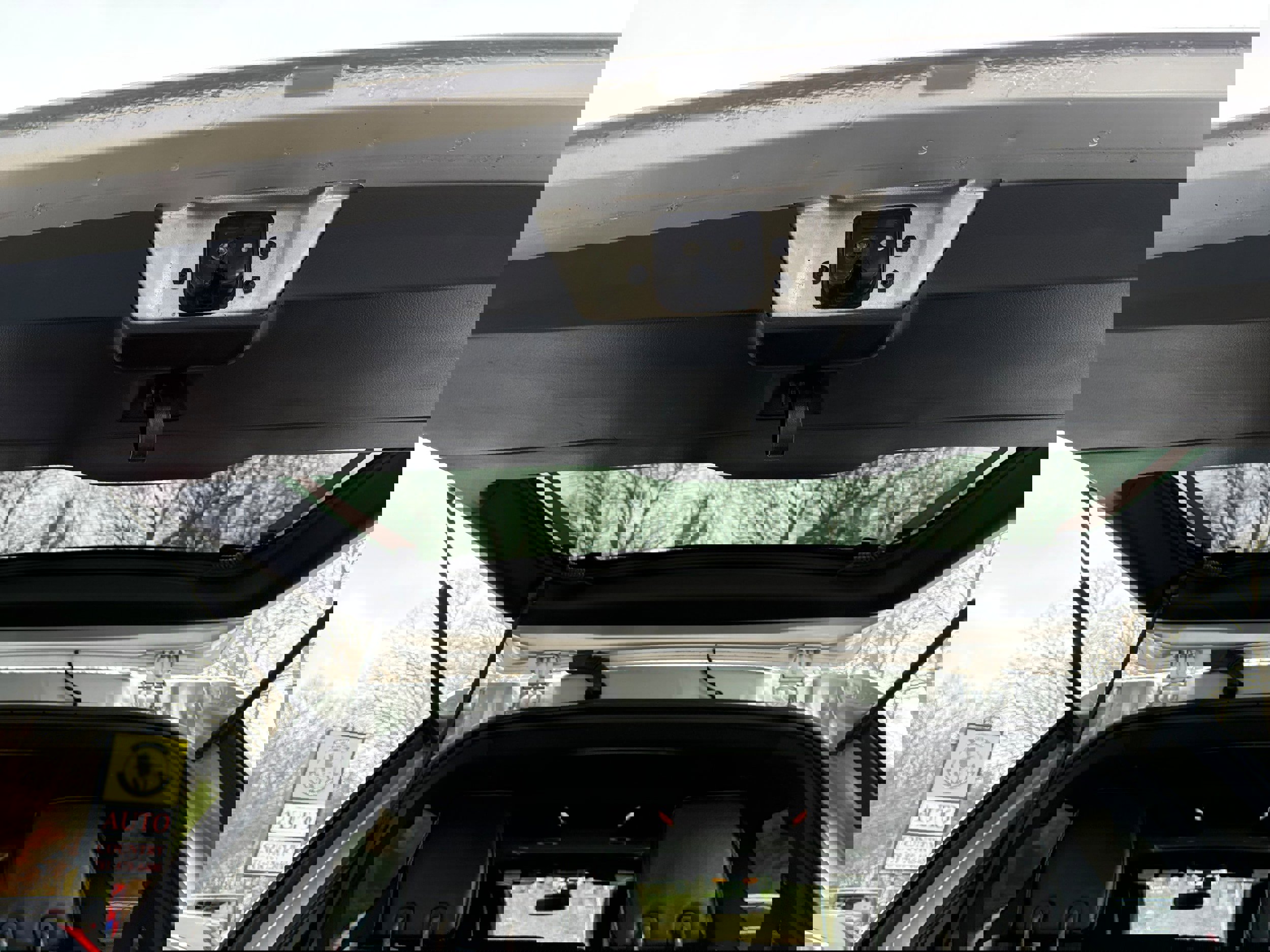 Used 2016 Ford Expedition Limited image 22