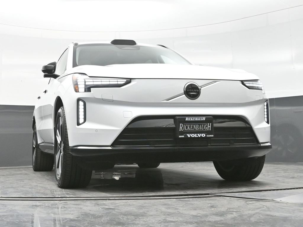 Used 2025 Volvo EX90 Plus image 21