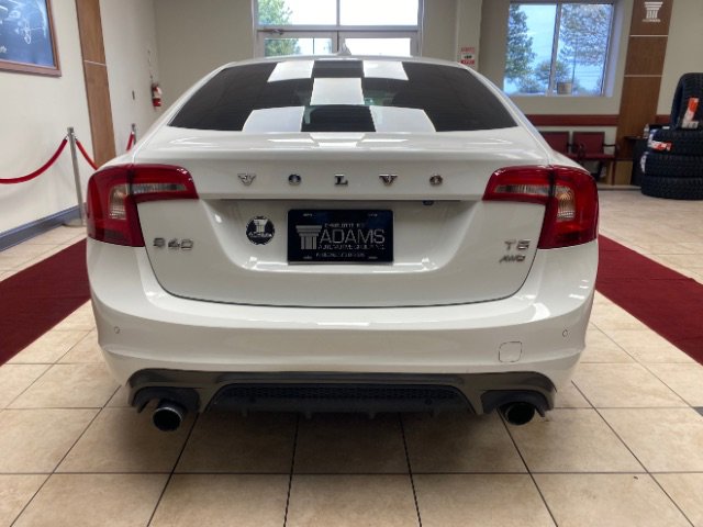 Used 2018 Volvo S60 T5 Dynamic w/ Vision Package image 6