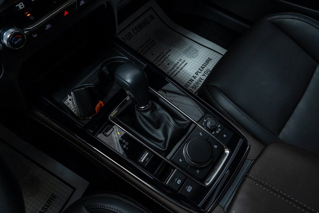 Used 2023 MAZDA CX-30 AWD 2.5 S w/ Premium Package image 18