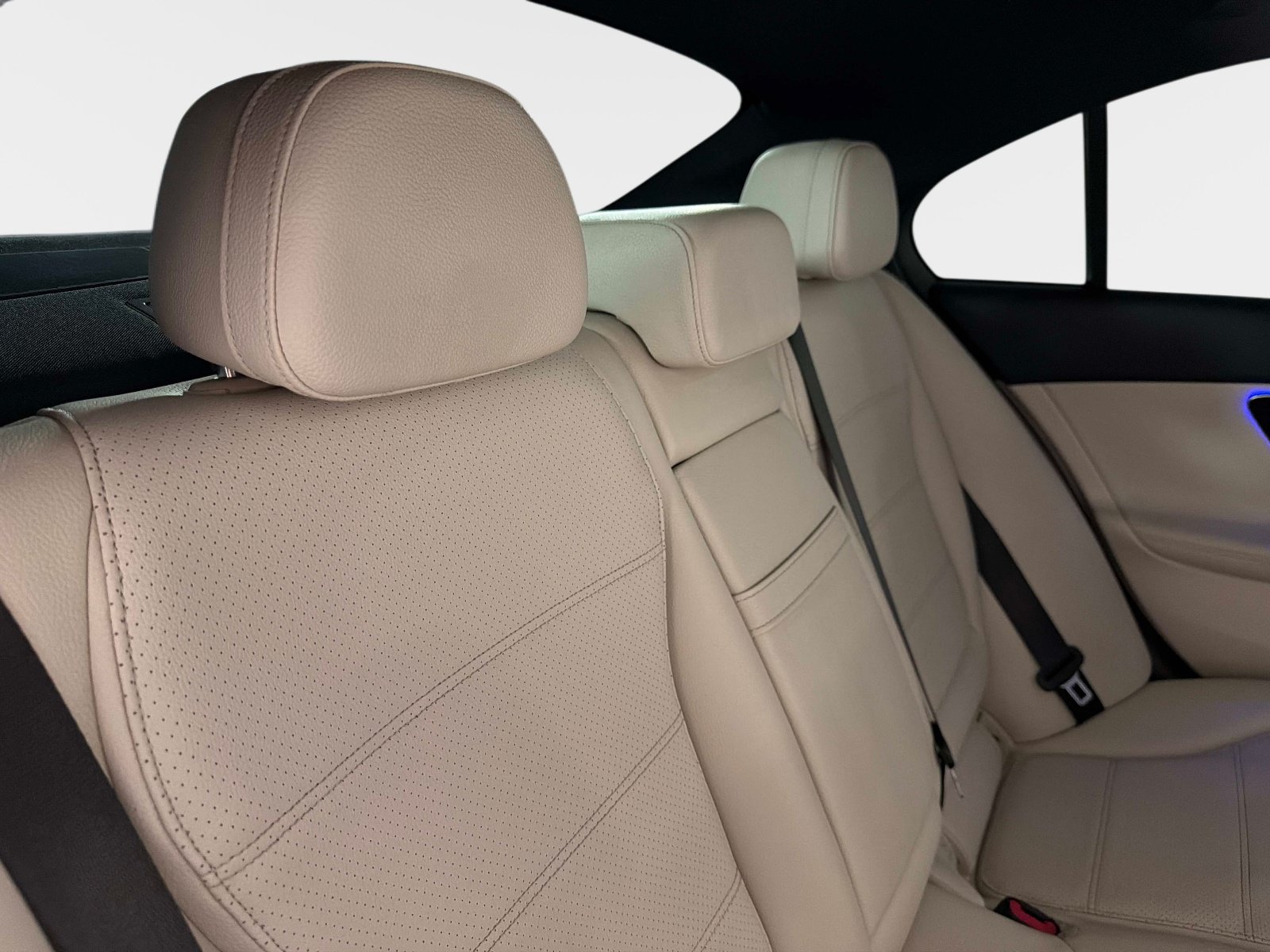 Used 2022 Mercedes-Benz C 300 Sedan image 28