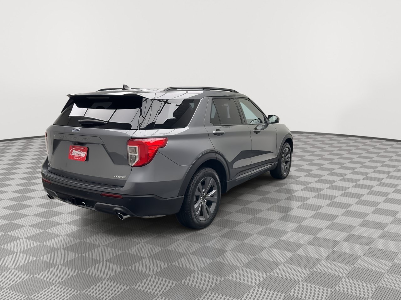 Certified 2023 Ford Explorer XLT w/ XLT Sport Appearance Package AWD/4WD image 43