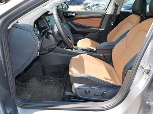 Certified 2024 Volkswagen Jetta SEL image 13