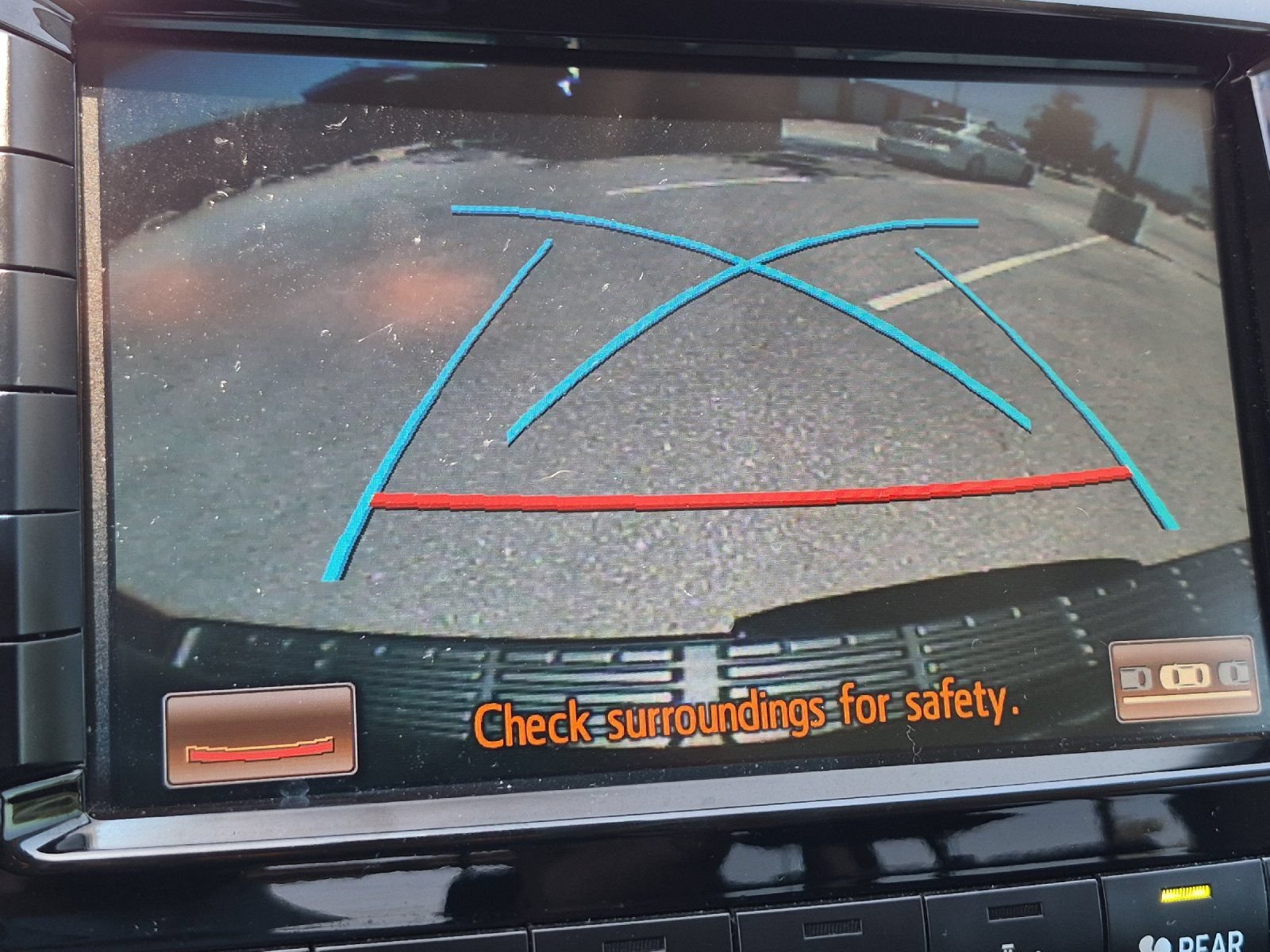 Used 2015 Toyota Land Cruiser AWD/4WD image 21