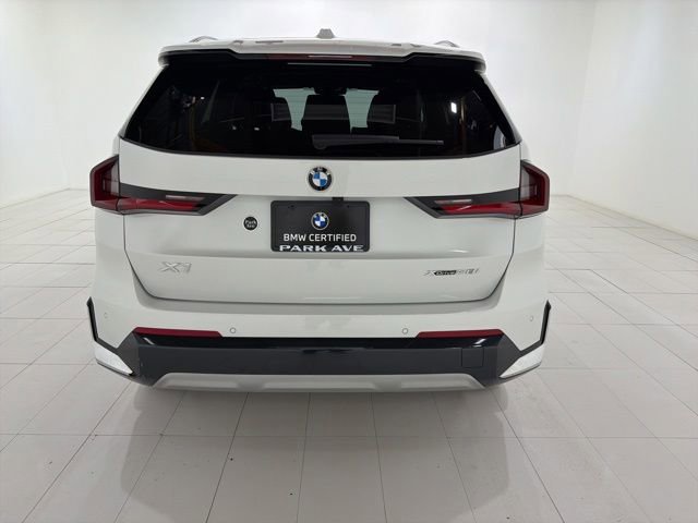 Certified 2023 BMW X1 xDrive28i w/ Convenience Package AWD/4WD image 4