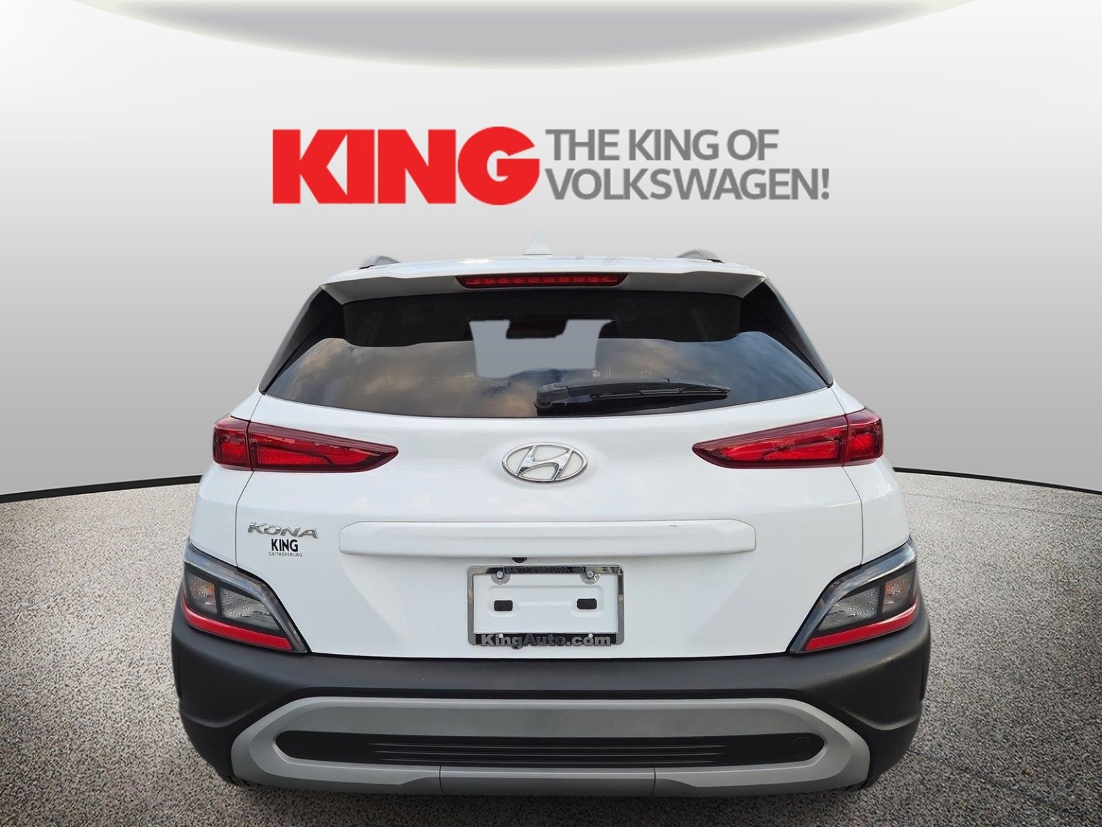 Used 2022 Hyundai Kona SEL w/ Convenience Package FWD image 4