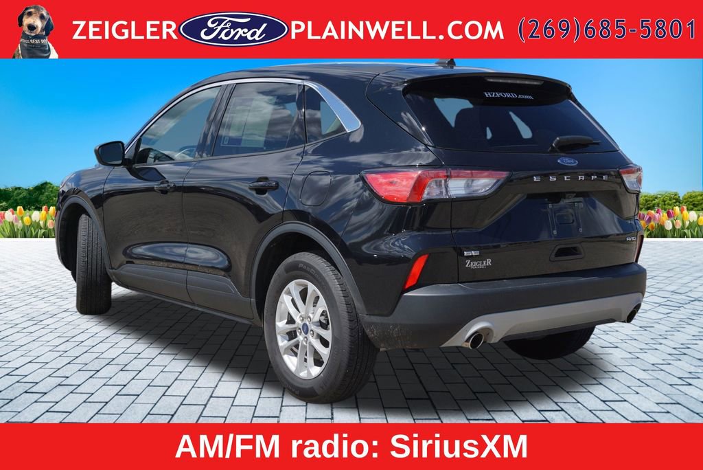 Used 2022 Ford Escape SE AWD/4WD image 3