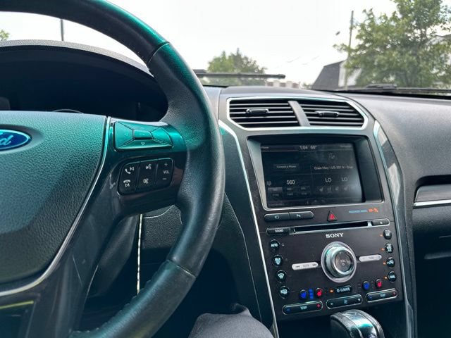 Used 2016 Ford Explorer Limited AWD/4WD image 36