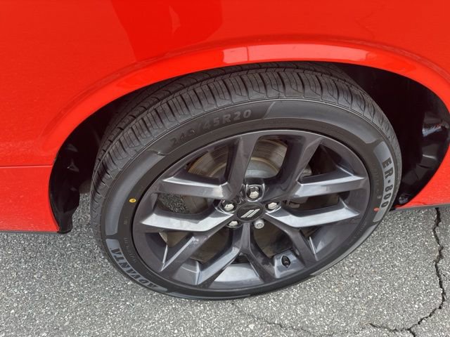 Used 2019 Dodge Challenger GT w/ Driver Convenience Group image 18