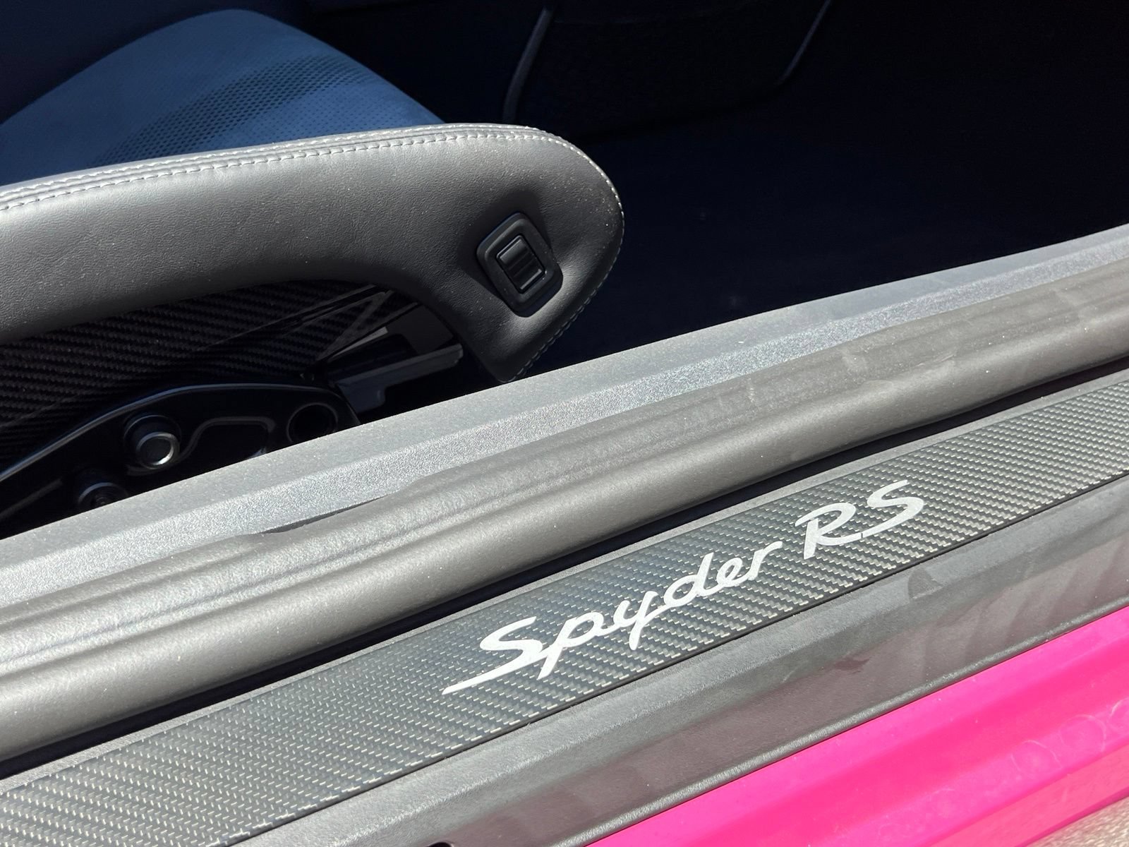 Certified 2024 Porsche 718 Boxster Spyder RS RWD image 35