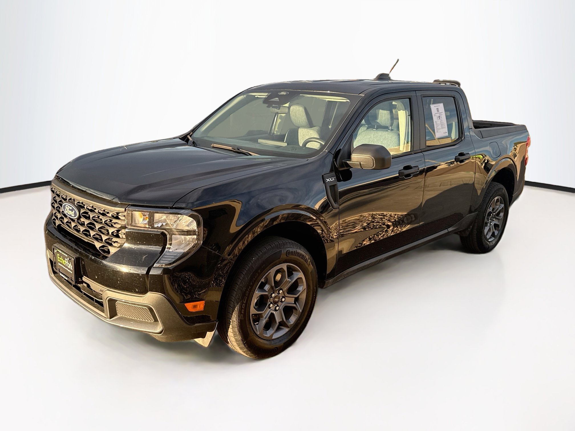 Used 2026 Ford Maverick XLT AWD/4WD image 3
