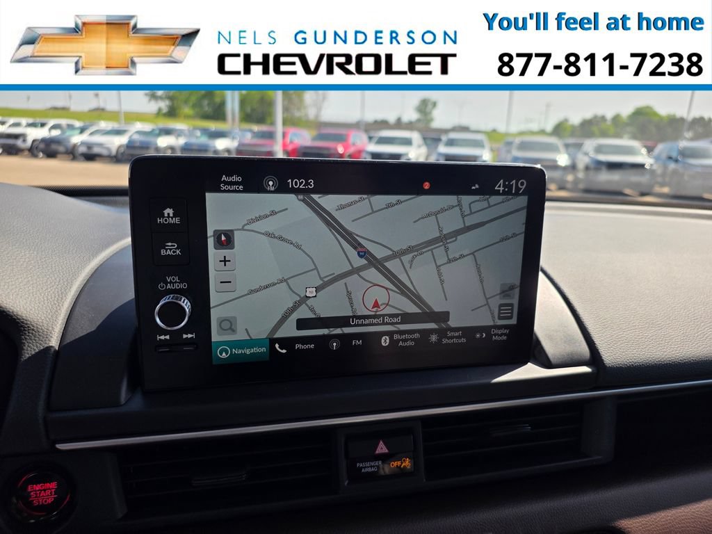 Used 2025 Honda Pilot Elite image 24