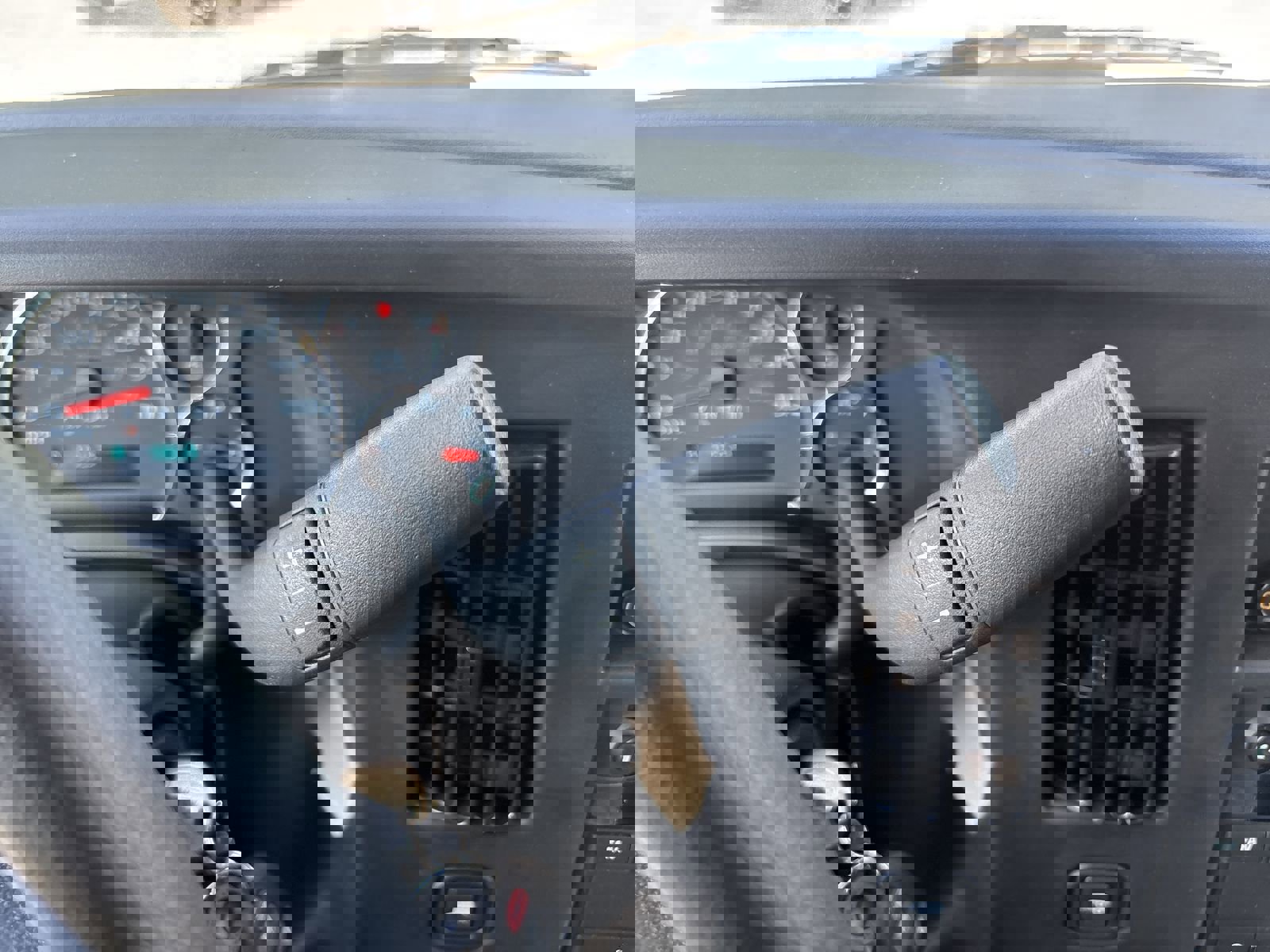 New 2025 Chevrolet Express 2500 w/ Driver Convenience Package image 22