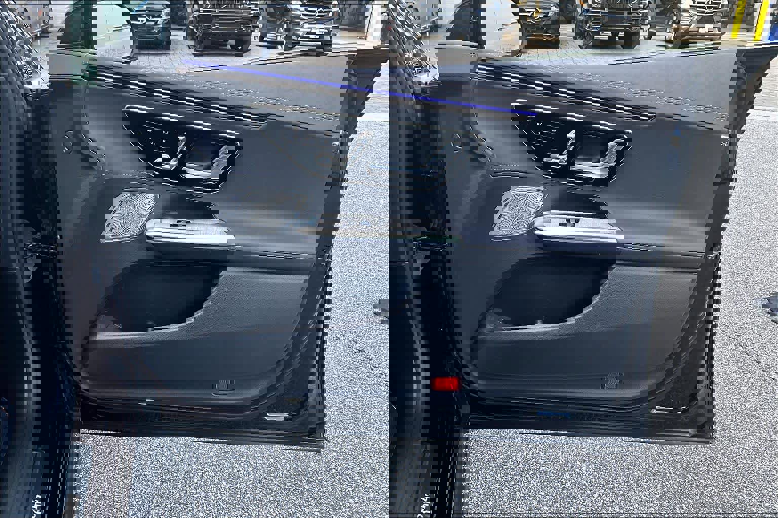 Used 2024 Mercedes-Benz EQE 350+ 4MATIC Sedan w/ Driver Assistance Package image 22