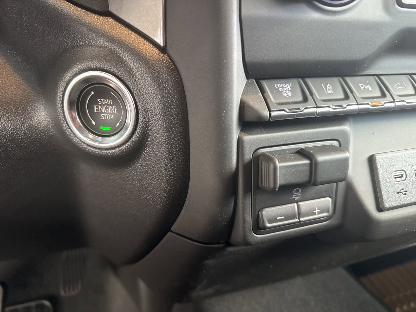 New 2026 Chevrolet Silverado 2500 Custom w/ Custom Value Package image 26