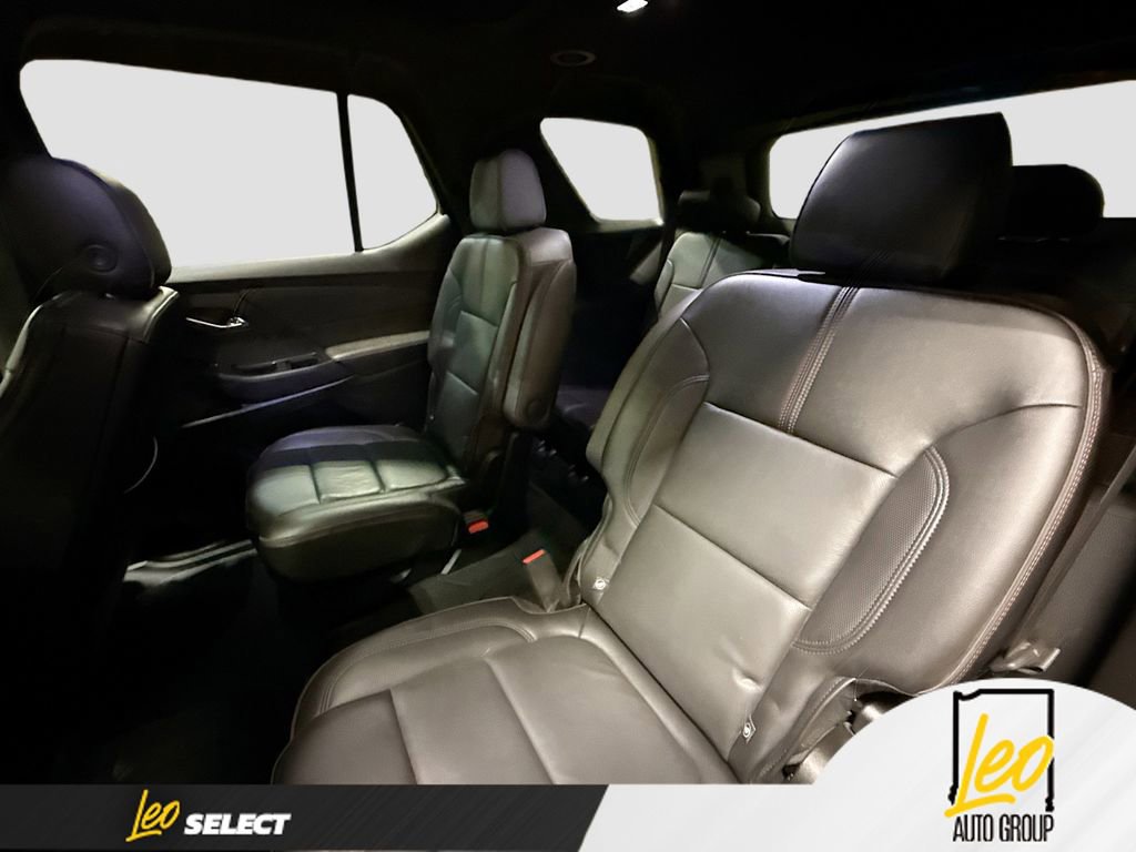 Used 2023 Chevrolet Traverse RS w/ LPO, Floor Liner Package AWD/4WD image 25