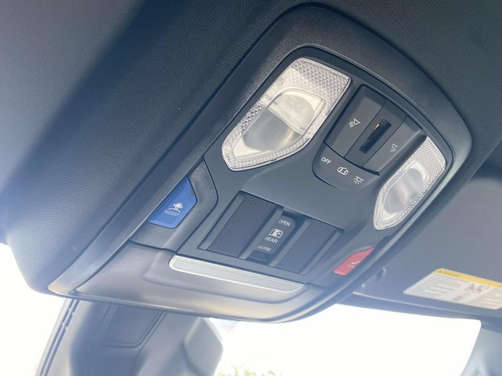 New 2026 RAM 1500 Express AWD/4WD image 32