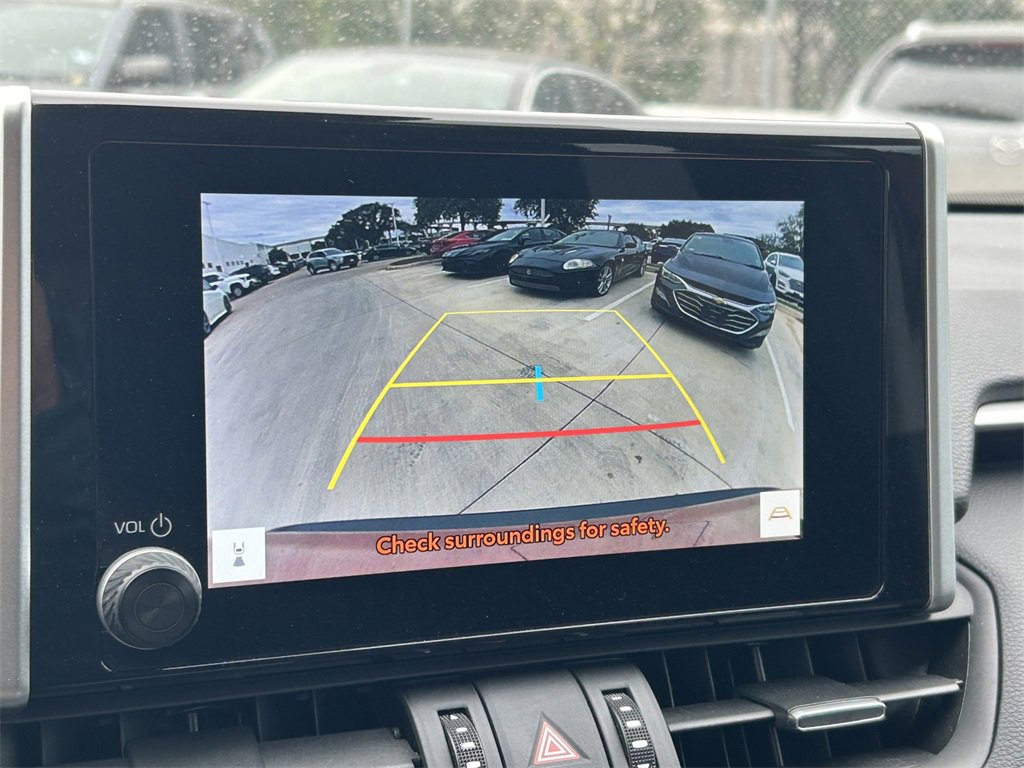 Used 2024 Toyota RAV4 XLE Premium image 32