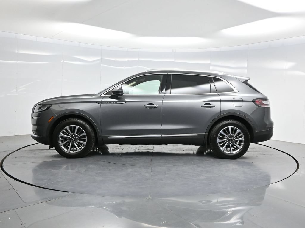Used 2023 Lincoln Nautilus FWD w/ Premium Package image 41