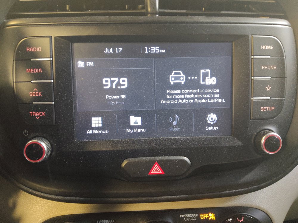 Used 2020 Kia Soul LX FWD image 25