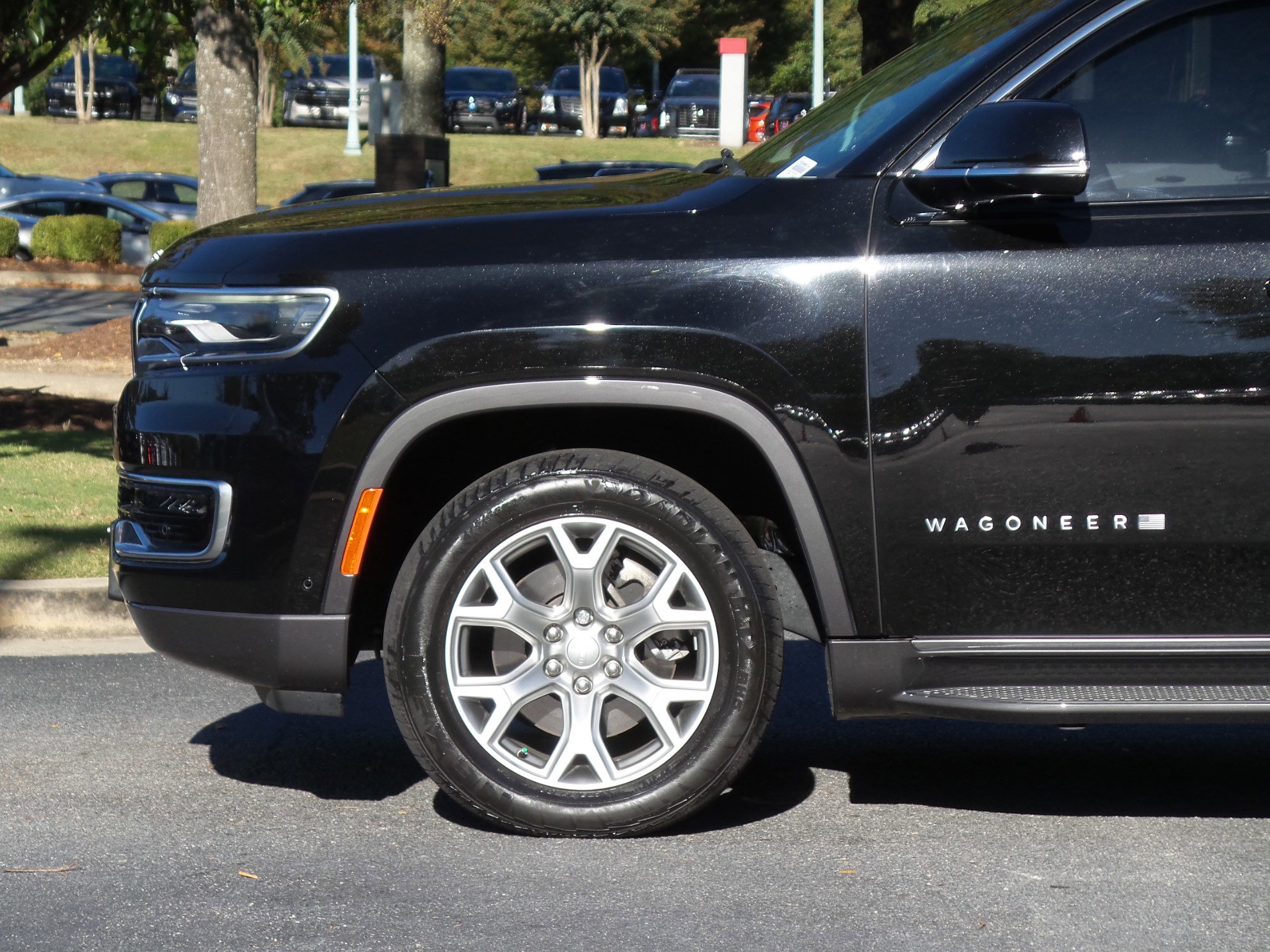 Used 2022 Jeep Wagoneer Series II image 23