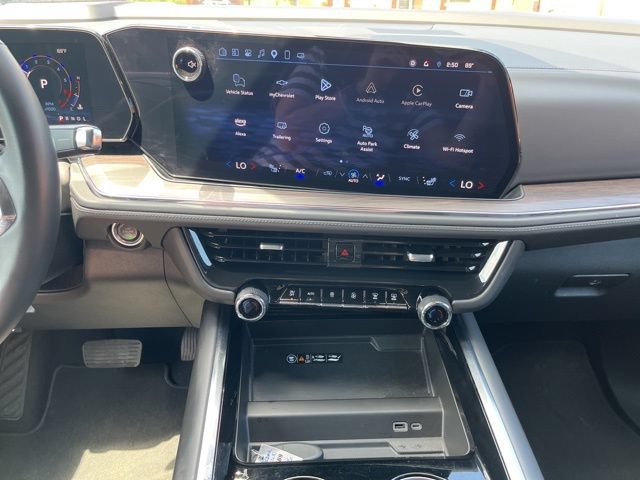 Used 2025 Chevrolet Tahoe Z71 AWD/4WD image 47