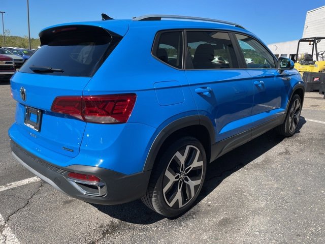 Used 2022 Volkswagen Taos SEL image 5