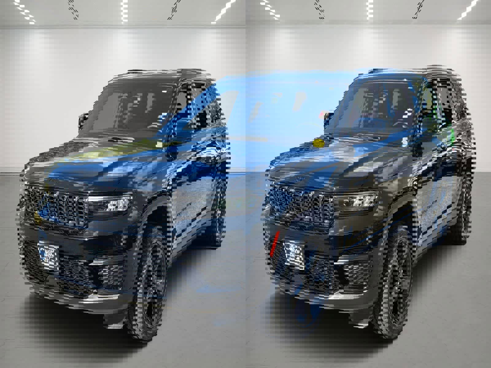 Used 2023 Jeep Grand Cherokee Altitude
