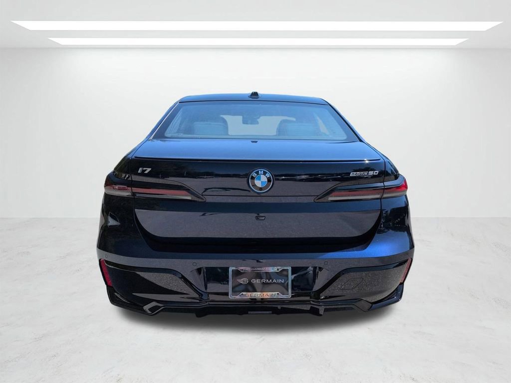 New 2026 BMW i7 eDrive50 w/ M Sport Package RWD image 5