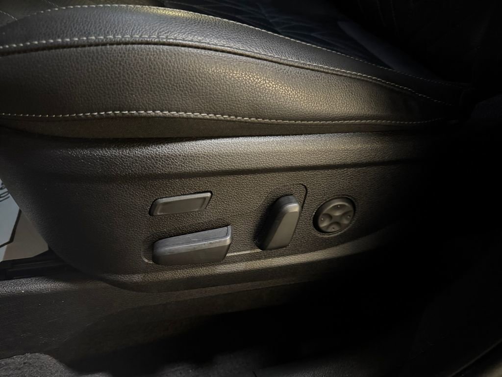 Used 2024 Kia Telluride SX X-Pro image 13