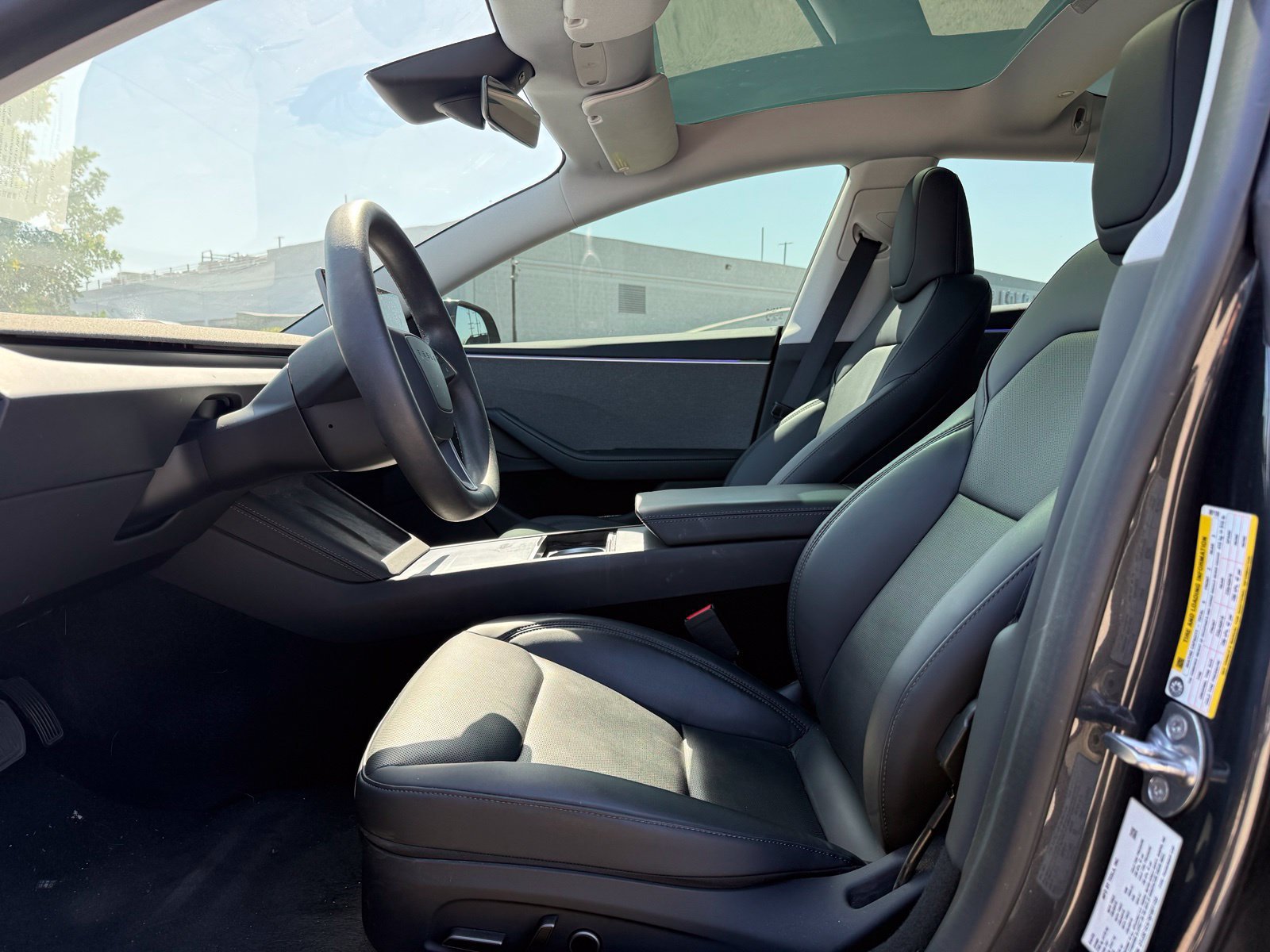 Used 2025 Tesla Model 3 Long Range RWD image 5