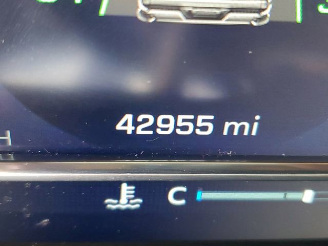 Used 2024 Chevrolet Silverado 1500 LT image 14